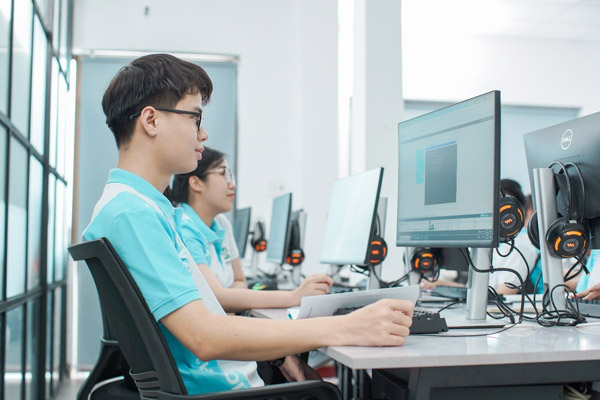 Học viên khóa Data Analyst